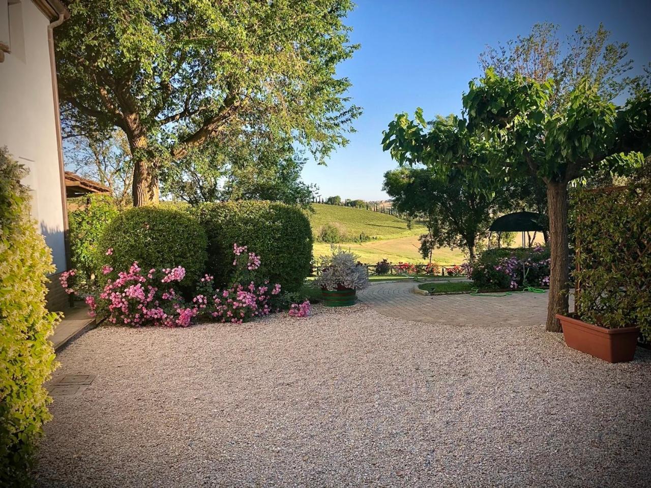 Vigna Sant' Amico Country House Morro dʼAlba エクステリア 写真